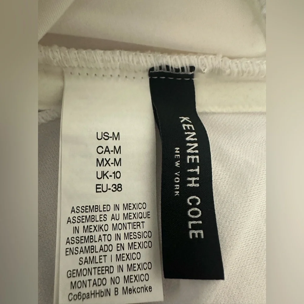 Kenneth Cole Womens Swimsuit M Luxe Crochet High-Neck One Piece - Picture 5 of 5